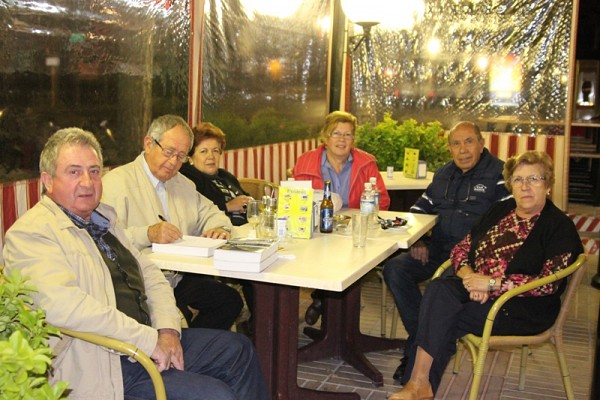 Nuestros amigos y fundadores de SA FOGANYA Adolfo y Lola. Cena con  las familias Canals y Perello